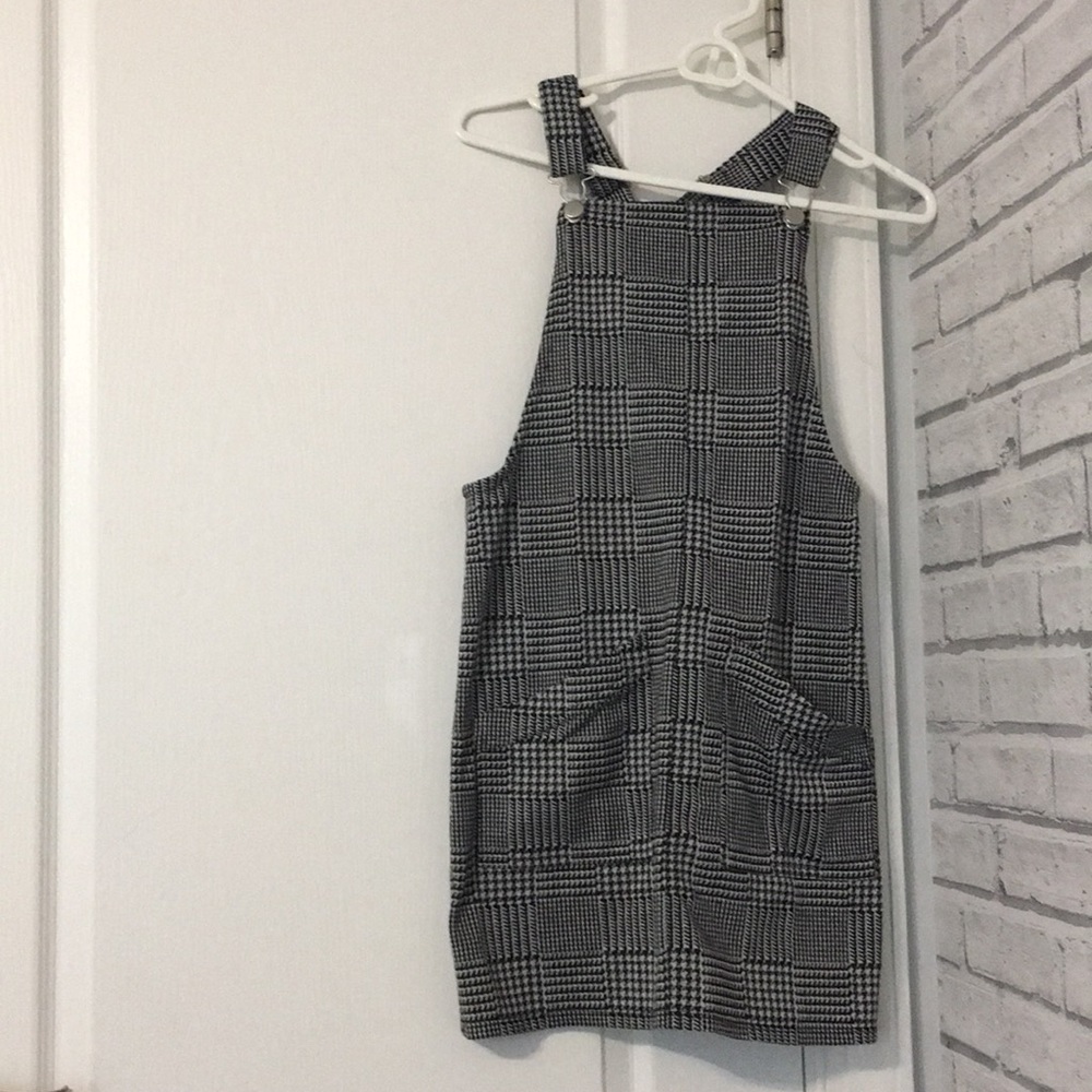 Houndstooth overall dress